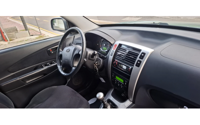 Hyundai Tucson 2.0crdi 141kc 4х4 6скорости - автомобили, коли, обяви за нови и употребявани 8