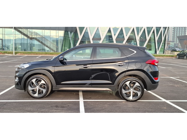 Hyundai Tucson 1.6 Turbo 177кс Automat 4x4 Vertex Led Panorama - автомобили, коли, обяви за нови и употребявани 2