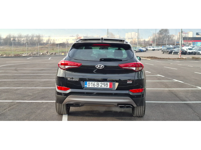Hyundai Tucson 1.6 Turbo 177кс Automat 4x4 Vertex Led Panorama - автомобили, коли, обяви за нови и употребявани 4