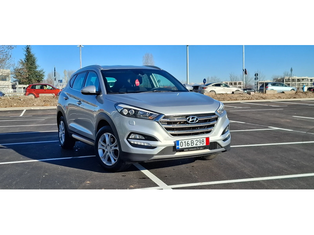 Hyundai Tucson 2.0 Awd 184kc Line  Xenon Led Aвтоматик!! - автомобили, коли, обяви за нови и употребявани 0