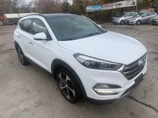 Hyundai Tucson 2.0 CRDI 4x4 - автомобили, коли, обяви за нови и употребявани 1