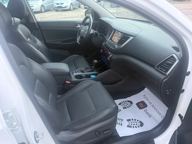 Hyundai Tucson 2.0 CRDI 4x4 - автомобили, коли, обяви за нови и употребявани 8