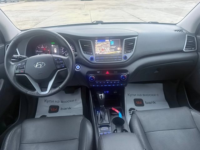 Hyundai Tucson 2.0 CRDI 4x4 - автомобили, коли, обяви за нови и употребявани 9