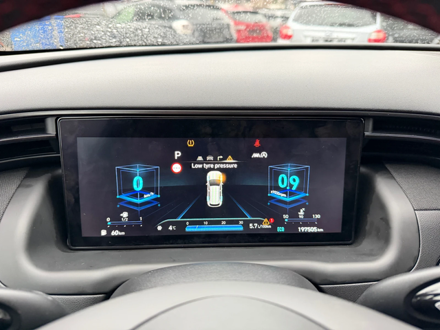 Hyundai Tucson 1.6CRDI/MILD HYBRID/AUTOMAT/ N-Line - автомобили, коли, обяви за нови и употребявани 15