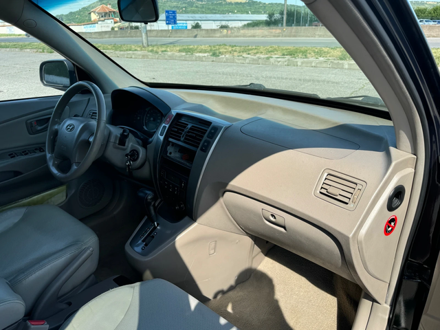 Hyundai Tucson 2.0CRDI/112кс - автомобили, коли, обяви за нови и употребявани 11