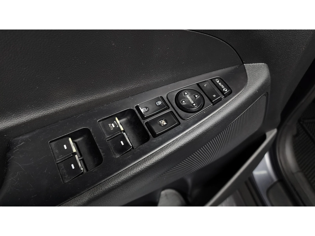 Hyundai Tucson 2.0 2WD MODERN autogeorge.com - автомобили, коли, обяви за нови и употребявани 16