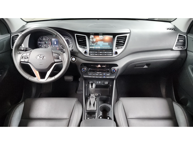 Hyundai Tucson 2.0 2WD MODERN autogeorge.com - автомобили, коли, обяви за нови и употребявани 6