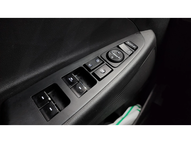 Hyundai Tucson 2.0 4WD MODERN autogeorge.com - автомобили, коли, обяви за нови и употребявани 16