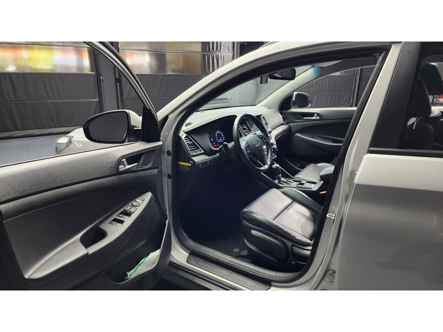 Hyundai Tucson 2.0 4WD MODERN autogeorge.com - автомобили, коли, обяви за нови и употребявани 8