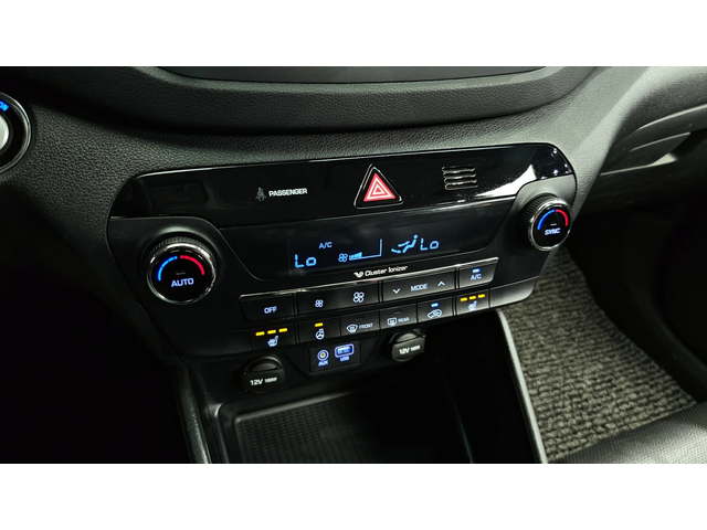 Hyundai Tucson 2.0 4WD MODERN autogeorge.com - автомобили, коли, обяви за нови и употребявани 16