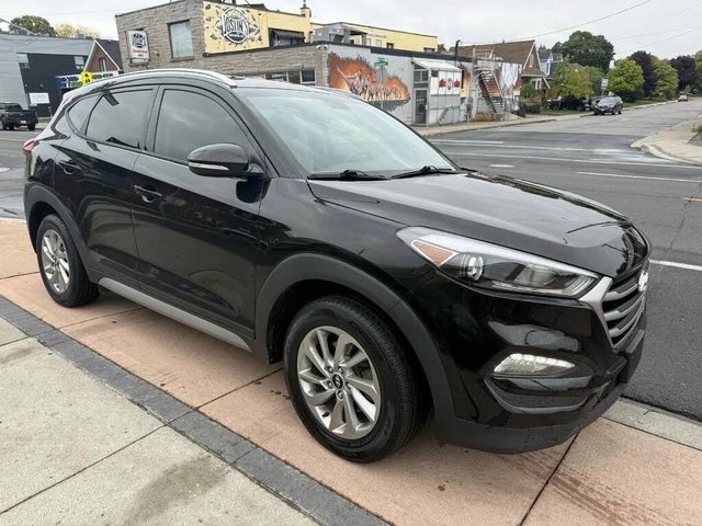 Hyundai Tucson Premium - автомобили, коли, обяви за нови и употребявани 0