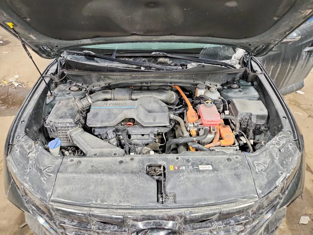 Hyundai Tucson LIMITED HYBRID AWD - автомобили, коли, обяви за нови и употребявани 10