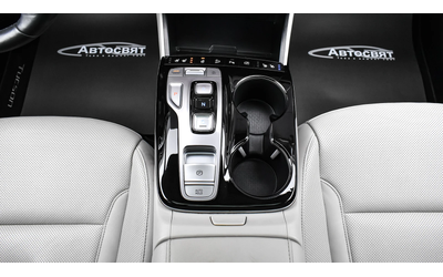 Hyundai Tucson 1.6 T-GDi PREMIUM Plug-in Hybrid 4x4 Automatic - автомобили, коли, обяви за нови и употребявани 10