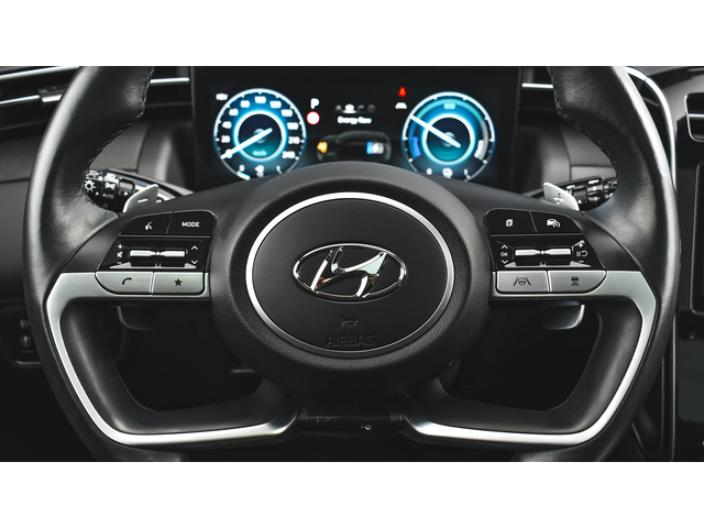 Hyundai Tucson 1.6 T-GDi PREMIUM Plug-in Hybrid 4x4 Automatic - автомобили, коли, обяви за нови и употребявани 8