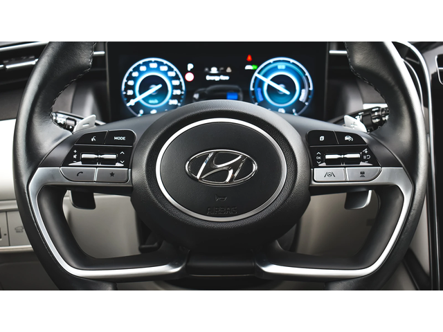 Hyundai Tucson 1.6 T-GDi PREMIUM Plug-in Hybrid 4x4 Automatic - автомобили, коли, обяви за нови и употребявани 8