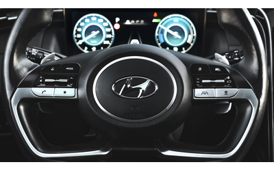 Hyundai Tucson 1.6 T-GDi PREMIUM Plug-in Hybrid 4x4 Automatic - автомобили, коли, обяви за нови и употребявани 8