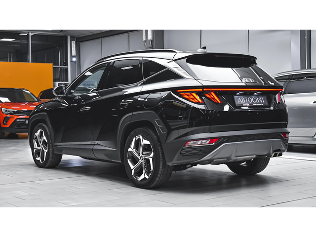 Hyundai Tucson 1.6 T-GDi PREMIUM Plug-in Hybrid 4x4 Automatic - автомобили, коли, обяви за нови и употребявани 6