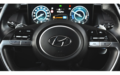 Hyundai Tucson 1.6 T-GDi PREMIUM Plug-in Hybrid 4x4 Automatic - автомобили, коли, обяви за нови и употребявани 8