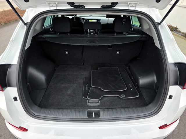 Hyundai Tucson 1.7CRDI/115/2WD/Xpossible - автомобили, коли, обяви за нови и употребявани 14