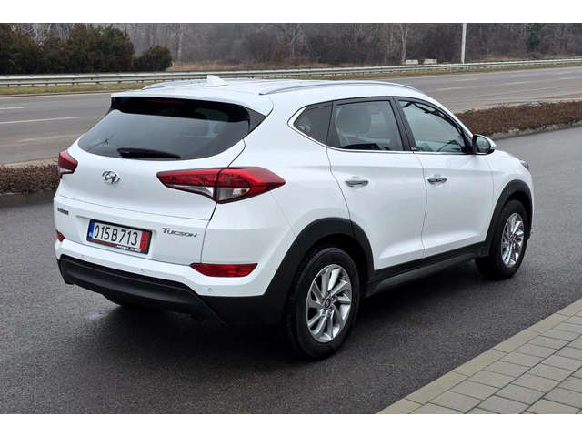 Hyundai Tucson 1.7CRDI/115/2WD/Xpossible - автомобили, коли, обяви за нови и употребявани 3
