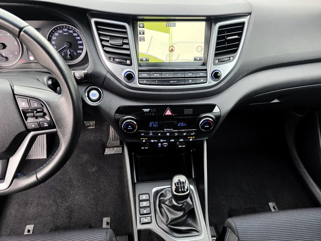 Hyundai Tucson 1.7CRDI/115/2WD/Xpossible - автомобили, коли, обяви за нови и употребявани 8