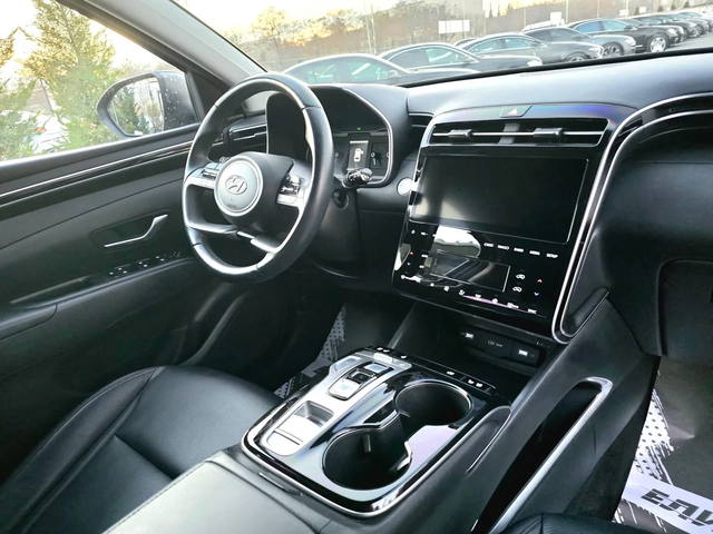 Hyundai Tucson 1.6D LONG 34ХИЛ КМ НАПЪЛНО ОБСЛУЖЕН ЛИЗИНГ 100% - автомобили, коли, обяви за нови и употребявани 14