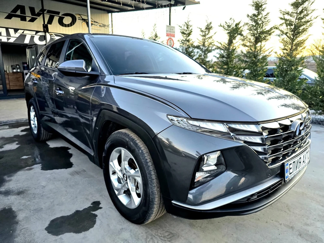 Hyundai Tucson 1.6D LONG 34ХИЛ КМ НАПЪЛНО ОБСЛУЖЕН ЛИЗИНГ 100% - автомобили, коли, обяви за нови и употребявани 3