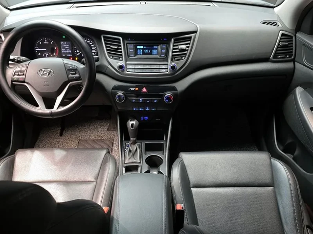 Hyundai Tucson 2.0 4Wd Style - автомобили, коли, обяви за нови и употребявани 6