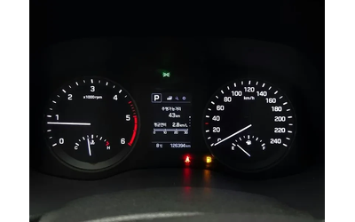 Hyundai Tucson 2.0 4Wd Style - автомобили, коли, обяви за нови и употребявани 7