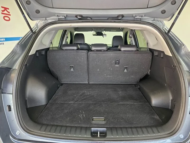 Hyundai Tucson Diesel 2.0 4Wd Smart - автомобили, коли, обяви за нови и употребявани 15