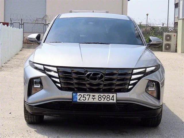 Hyundai Tucson 2.0 4Wd Modern - автомобили, коли, обяви за нови и употребявани 1