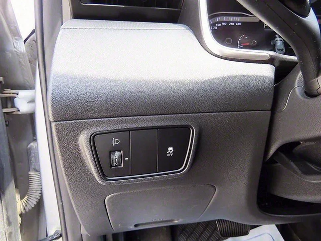 Hyundai Tucson 2.0 4Wd Modern - автомобили, коли, обяви за нови и употребявани 5