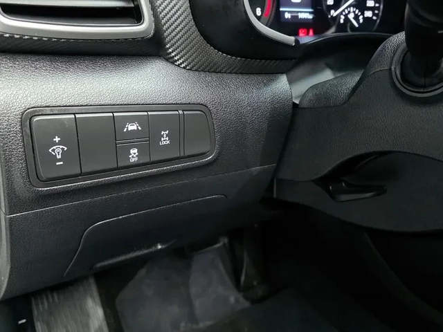 Hyundai Tucson 2.0 4Wd Smart - автомобили, коли, обяви за нови и употребявани 13