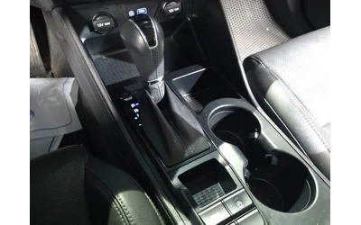 Hyundai Tucson 2.0 4Wd Modern - автомобили, коли, обяви за нови и употребявани 8