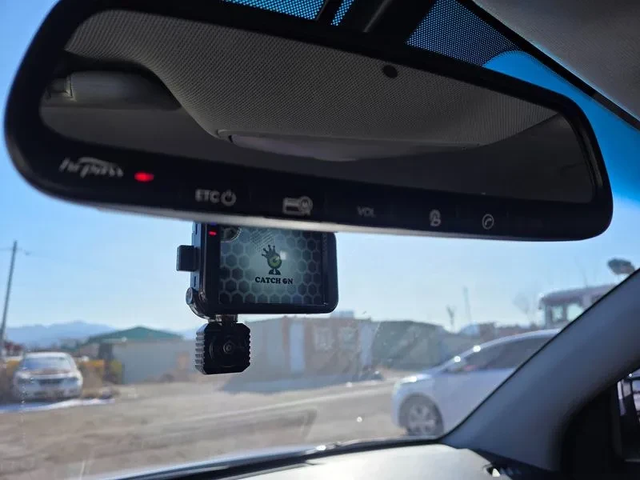 Hyundai Tucson Diesel 2.0 4Wd Premium - автомобили, коли, обяви за нови и употребявани 13