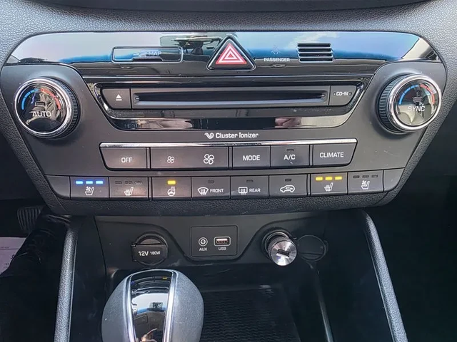 Hyundai Tucson Diesel 2.0 4Wd Premium - автомобили, коли, обяви за нови и употребявани 15