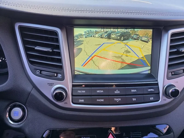 Hyundai Tucson Diesel 2.0 4Wd Premium - автомобили, коли, обяви за нови и употребявани 16