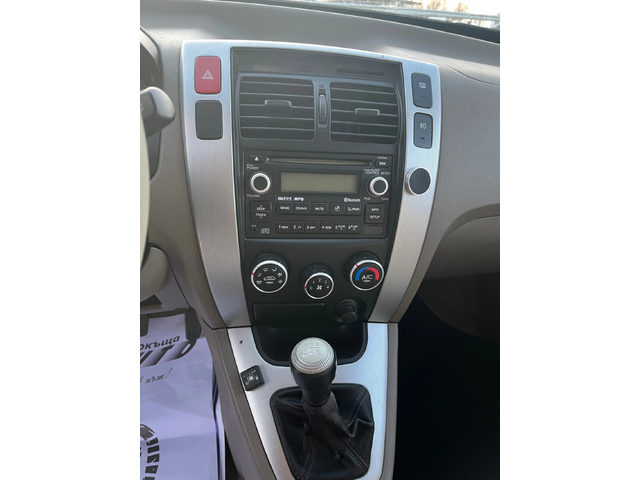 Hyundai Tucson 2.0i-140-GAS-4x4-ITALIA - автомобили, коли, обяви за нови и употребявани 14