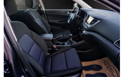 Hyundai Tucson 2.0CRDI 4WD LOCK PANORAMIC HDC - автомобили, коли, обяви за нови и употребявани 13