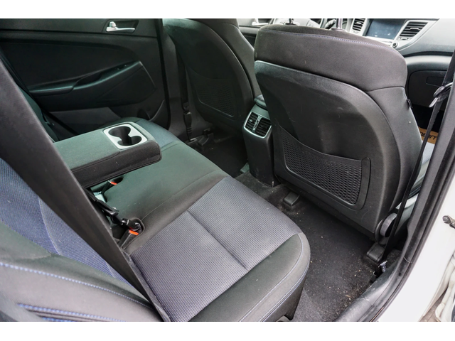 Hyundai Tucson 1.7 CRDI COMFORT PLUS PACK - автомобили, коли, обяви за нови и употребявани 13