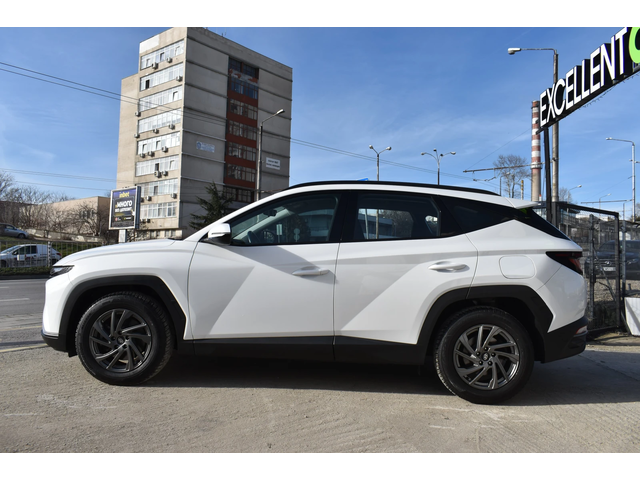 Hyundai Tucson 1.6T* FULL-LED* 40000KM!!! - автомобили, коли, обяви за нови и употребявани 2