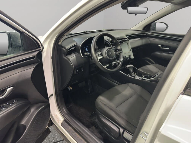 Hyundai Tucson Preferred* ПОДГРЕВ* КАМЕРА* - автомобили, коли, обяви за нови и употребявани 9