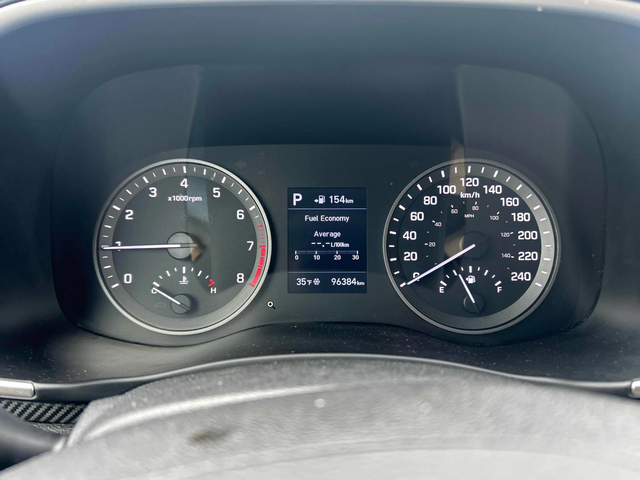 Hyundai Tucson AWD* Preffered* Камера* Подгрев* БЕЗ ЩЕТА - автомобили, коли, обяви за нови и употребявани 6