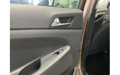 Hyundai Tucson SE* AWD* ПОДГРЕВИ* КАМЕРА* - автомобили, коли, обяви за нови и употребявани 15