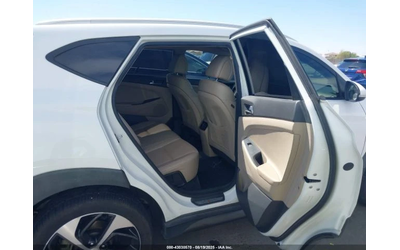 Hyundai Tucson LIMITED* Камера* м.Точки* Asisstance - автомобили, коли, обяви за нови и употребявани 11