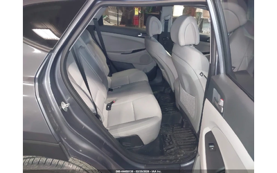 Hyundai Tucson Подгрев* Камера* Keyless - автомобили, коли, обяви за нови и употребявани 7