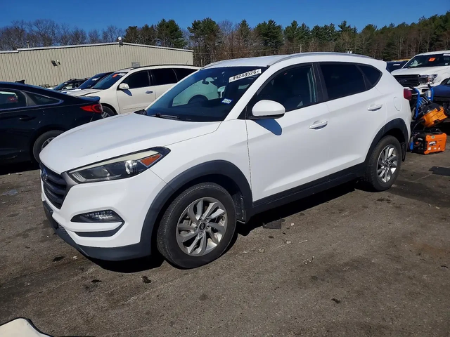 Hyundai Tucson SE - автомобили, коли, обяви за нови и употребявани 0