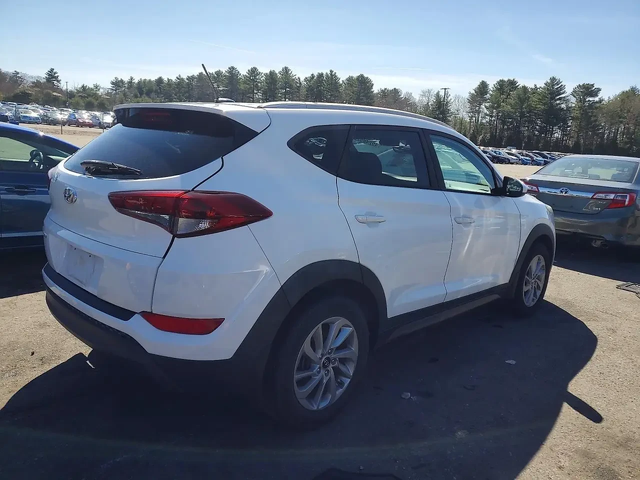 Hyundai Tucson SE - автомобили, коли, обяви за нови и употребявани 4