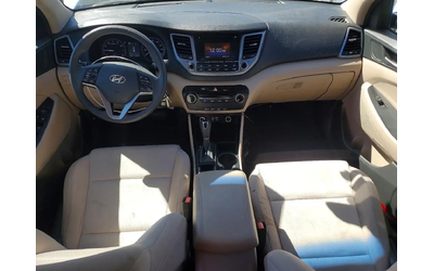 Hyundai Tucson SE - автомобили, коли, обяви за нови и употребявани 7