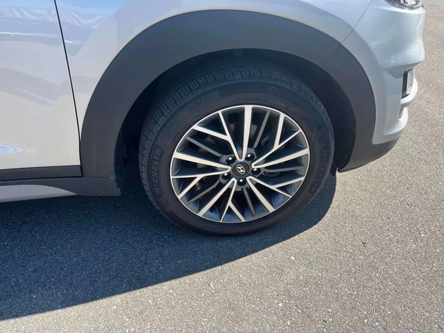 Hyundai Tucson * Luxury * 360 * PANO * ПОДГРЕВ - автомобили, коли, обяви за нови и употребявани 6